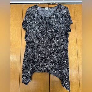 CLEARANCE Jaclyn Smith Monochrome Patterned Tunic